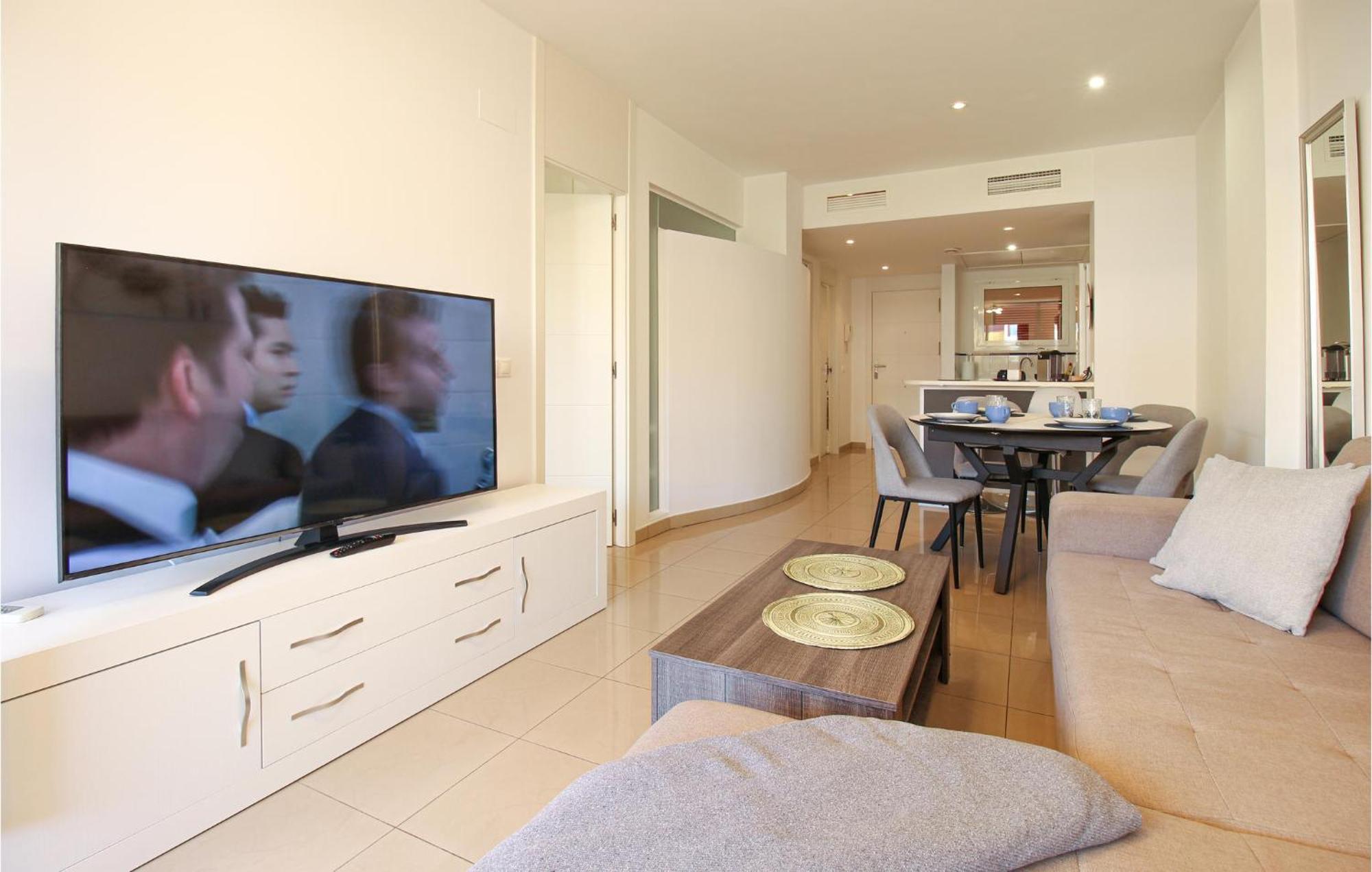 Awesome Apartment In Orihuela With Kitchen Playa Flamenca Dış mekan fotoğraf