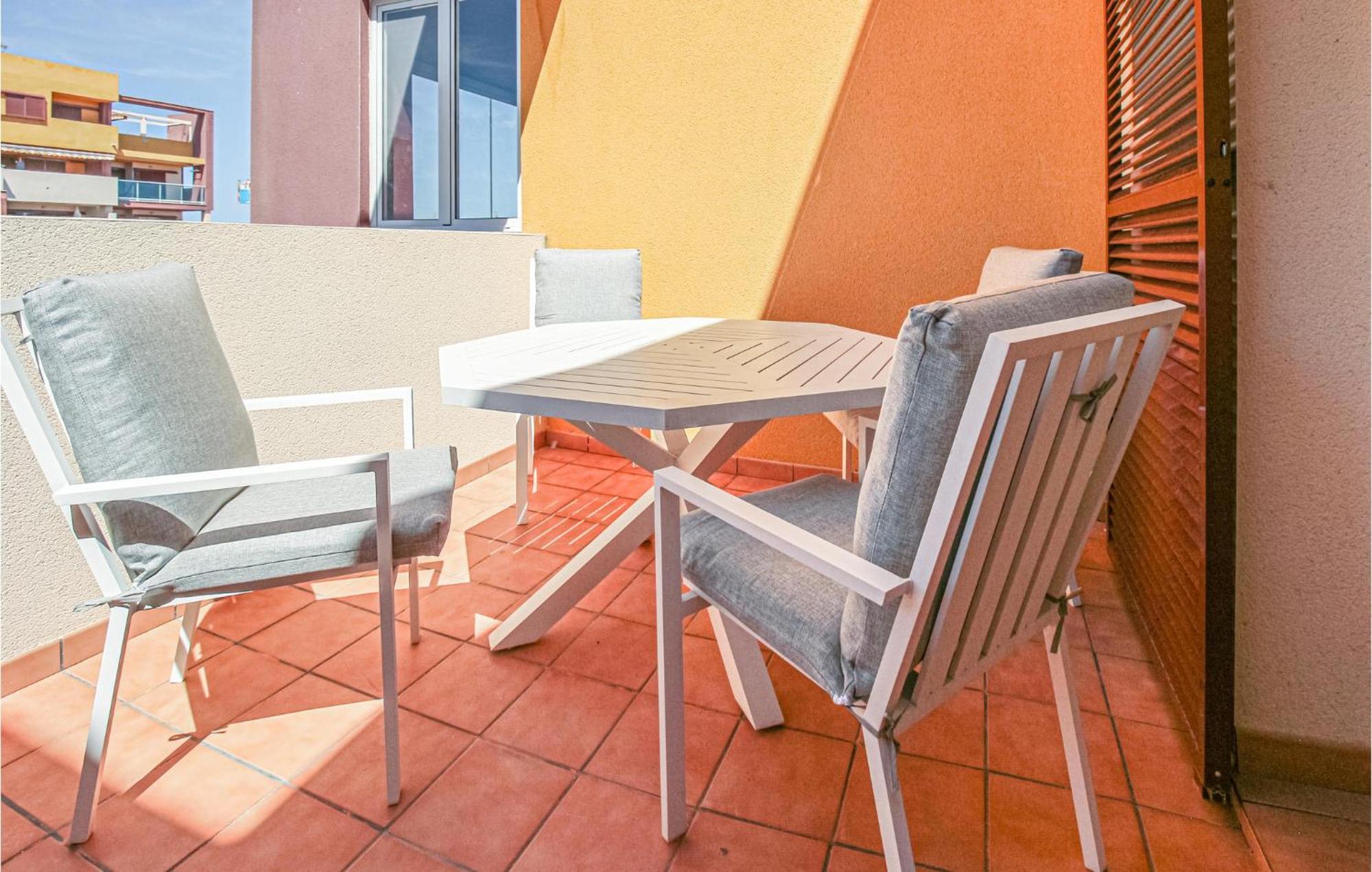 Awesome Apartment In Orihuela With Kitchen Playa Flamenca Dış mekan fotoğraf