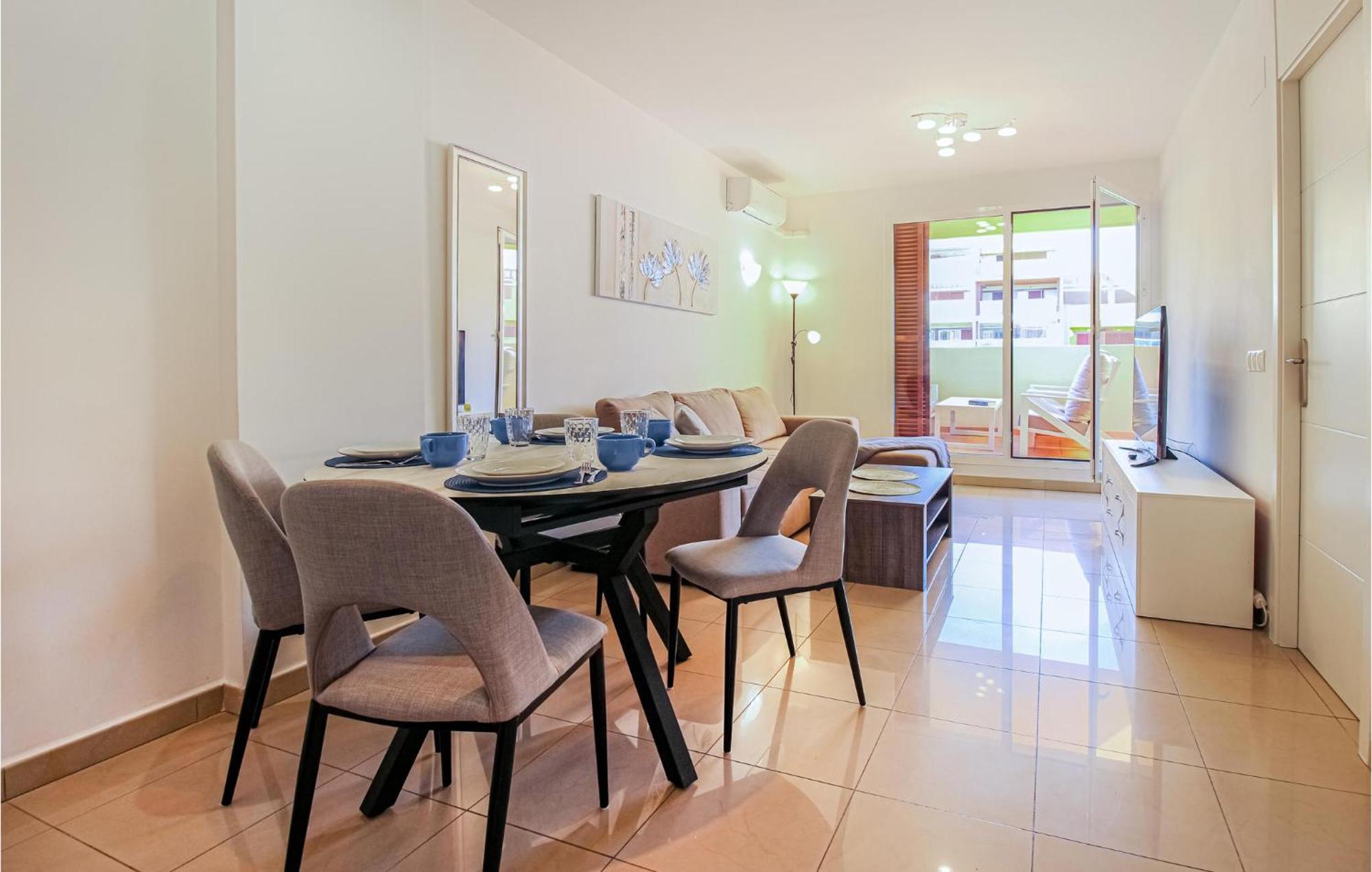 Awesome Apartment In Orihuela With Kitchen Playa Flamenca Dış mekan fotoğraf